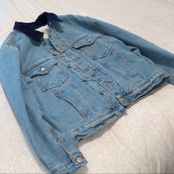 SOLD Brandy Melville Shane Denim Jacket - Picture 6 of 6